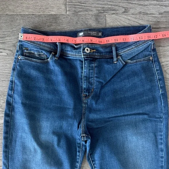 🌼LEVI’S🌼 512 Perfectly Slimming Bootcut Jeans, Size 14 - Picture 2 of 9